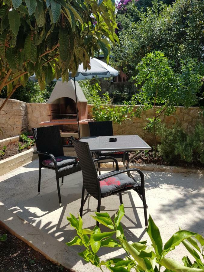 Apartment Zdenka Veli Lošinj Eksteriør billede