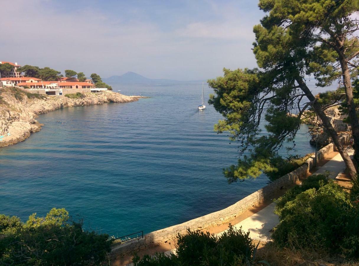 Apartment Zdenka Veli Lošinj Eksteriør billede