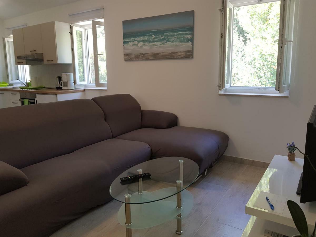 Apartment Zdenka Veli Lošinj Eksteriør billede
