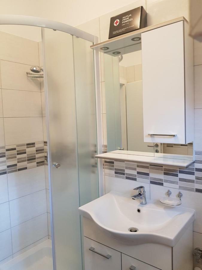 Apartment Zdenka Veli Lošinj Eksteriør billede